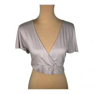 Boutique Butterfly Wrap Crop Top‎ Large